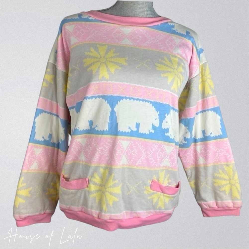 𝅺VINTAGE 90s pastel polar bear sweater warm & quilted Sears. Kawaii cute Barbie
